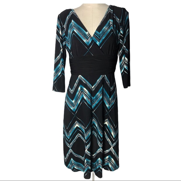 EVAN-PICONE stretchy patterned dress 8 - Picture 1 of 7